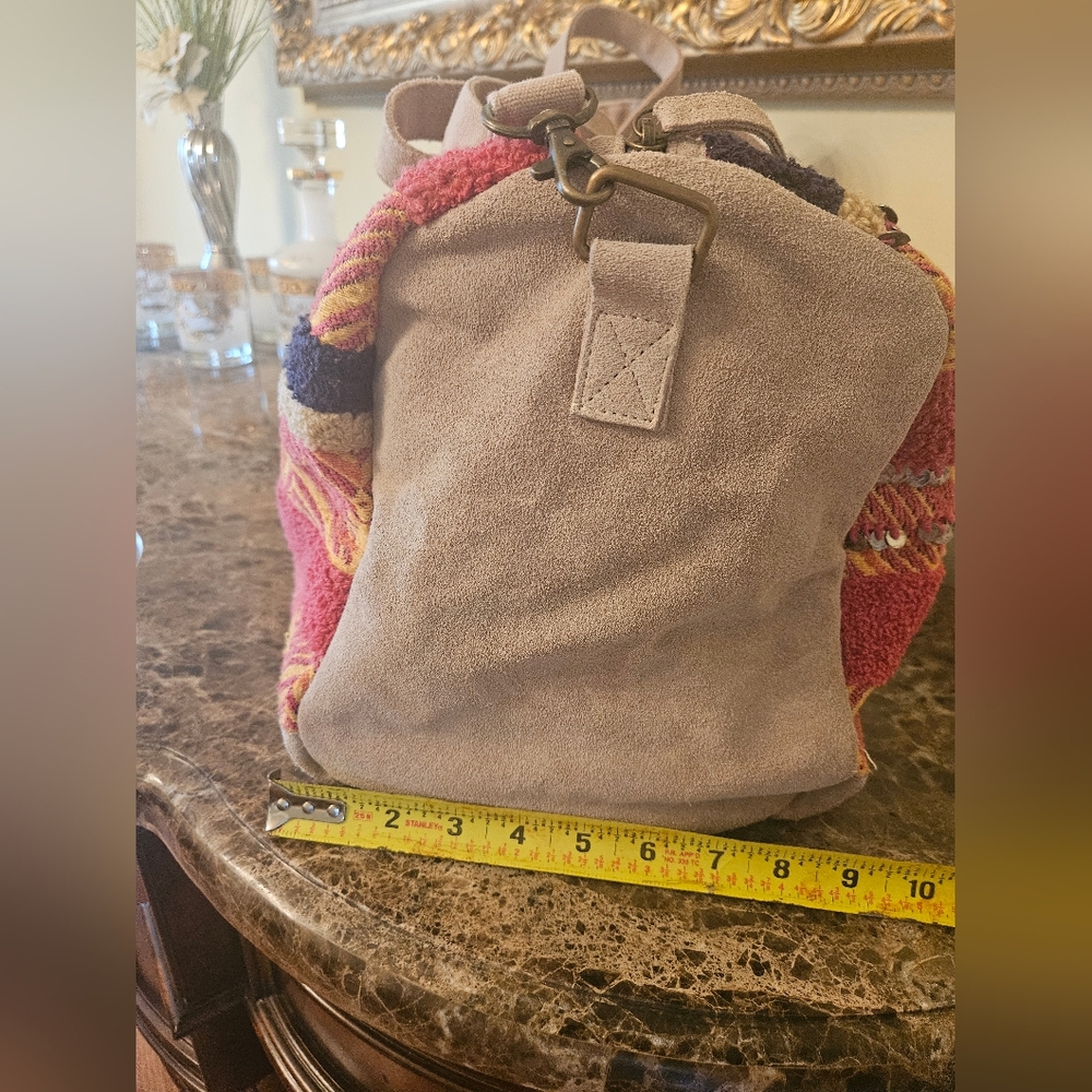 NWOT Free People First Class Embellished Weekender in Primrose Garden Duffel Bag - Picture 11 of 17